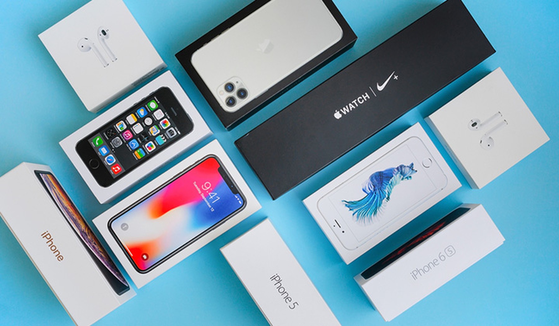 Productos apple en sus cajas: iphone, airpods, iPad